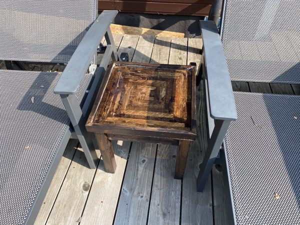 Beistelltisch für die Terrasse – Okras Werkstatt